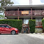Reddoorz Plus At Puncak Mas Cottage Lampung